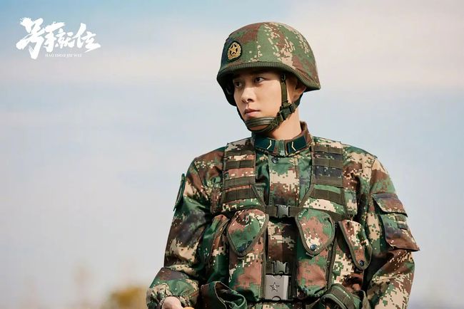 火箭軍夏小平的最新照片，展現(xiàn)新時(shí)代軍人的風(fēng)采